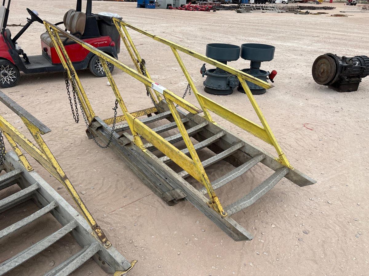 Used 12’ 3-segment extendable aluminum rig ladder