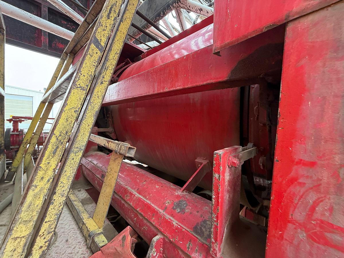 Used 1979 FRANKS EXPLORER III 1287/160 DTD-HT 96’-215K 4-AXLE WELL SERVICE WORKOVER RIG