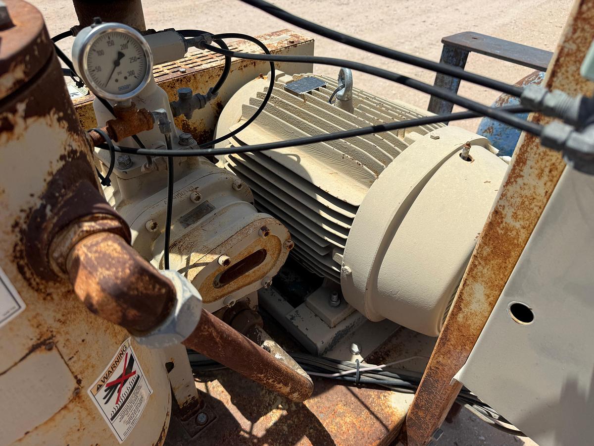 Used CURTIS-TOLEDO MODEL RS30F, 125-CFM / 125-PSI ROTARY SCREW INDUSTRIAL AIR COMPRESSOR P/B 30-HP ELECTRIC MOTOR MTD ON SKID