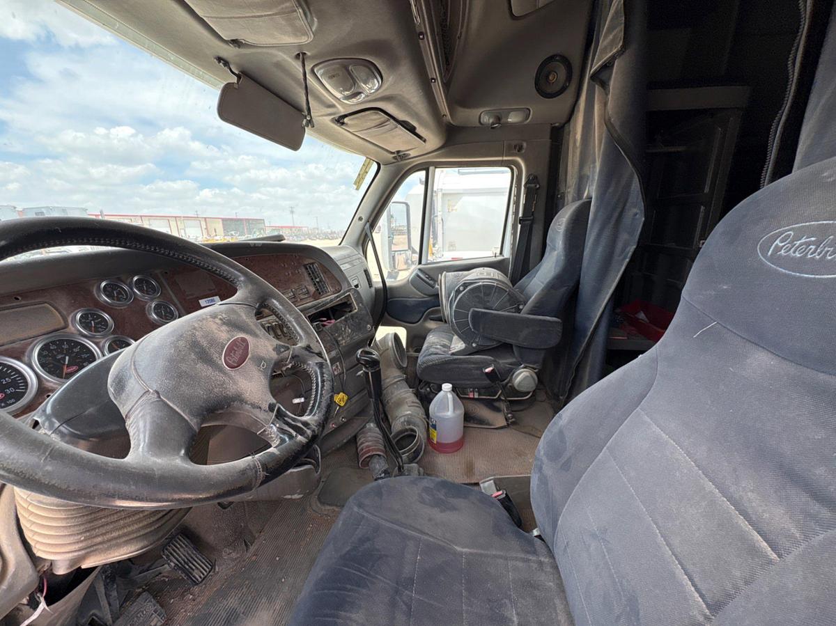 Used 2007 PETERBILT 387 T/A SLEEPER HAUL TRUCK