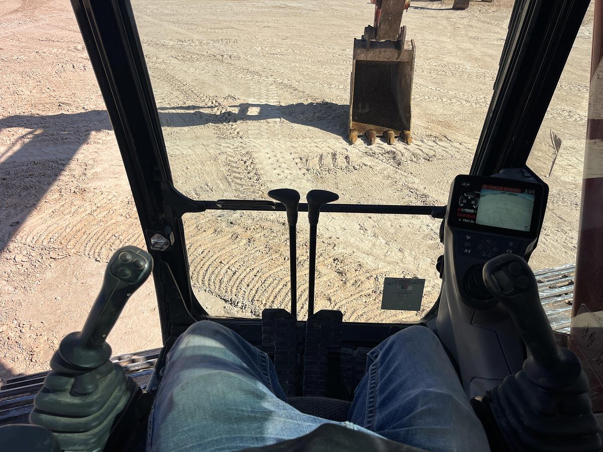 Used 2018 LINK-BELT 300X4 EXCAVATOR