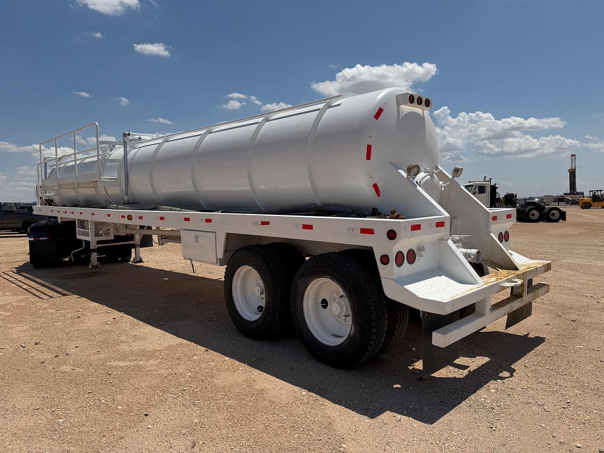 Used 2004 Mack CV713 Kill Truck w/ Trailer