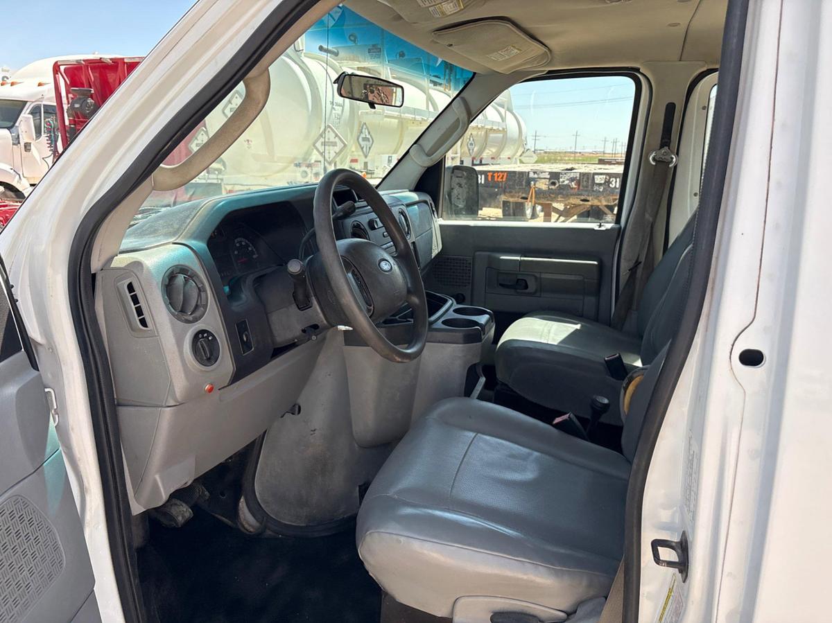 Used 2012 FORD E-SERIES 4X4 VAN