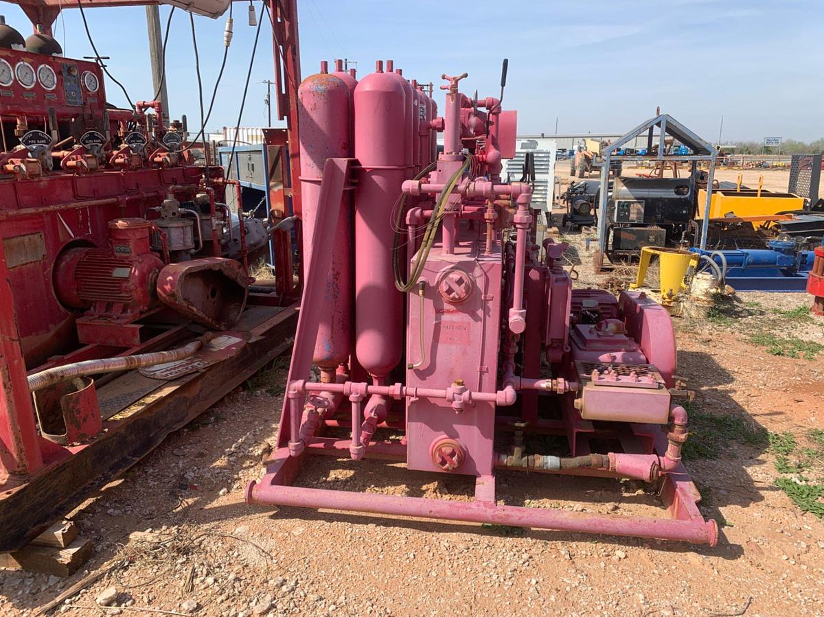 Used Skidded BOP Closing Unit