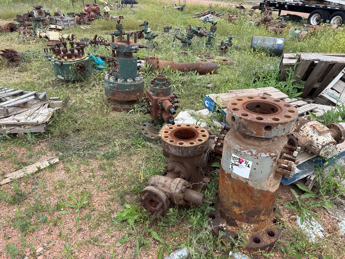 Used ROW / SECTION OF (18+) 7-1/16” THRU 11” 5M-10M TUBING & CASING HEADS, (20+) 2-1/16” 5M GATE VALVES, (20+) 2-1/2” - 7-1/16” DSA’s