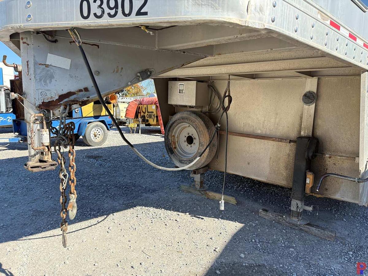 Used 2014 WELCHEL ENTERPRISES 35’ T/A GENERATOR POWERED OFFICE / CARGO TRAILER