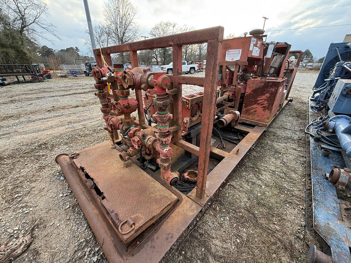 Used SERVA 10K WP TRIPLEX WELL SERVICE PUMP SKIDDED P/B DETROIT SERIES 60 (INCOMPLETE)