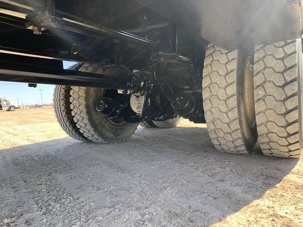 Used 2005 WESTERN STAR 6900 XD TANDEM STEER RIG UP WINCH TRUCK