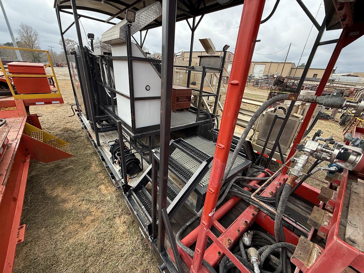 Used 35’ X 102” 30 BBL CHEMICAL MIXING UNIT MTD ON 2018 BIG TEX 12 TON DUAL T/A GOOSENECK TRAILER