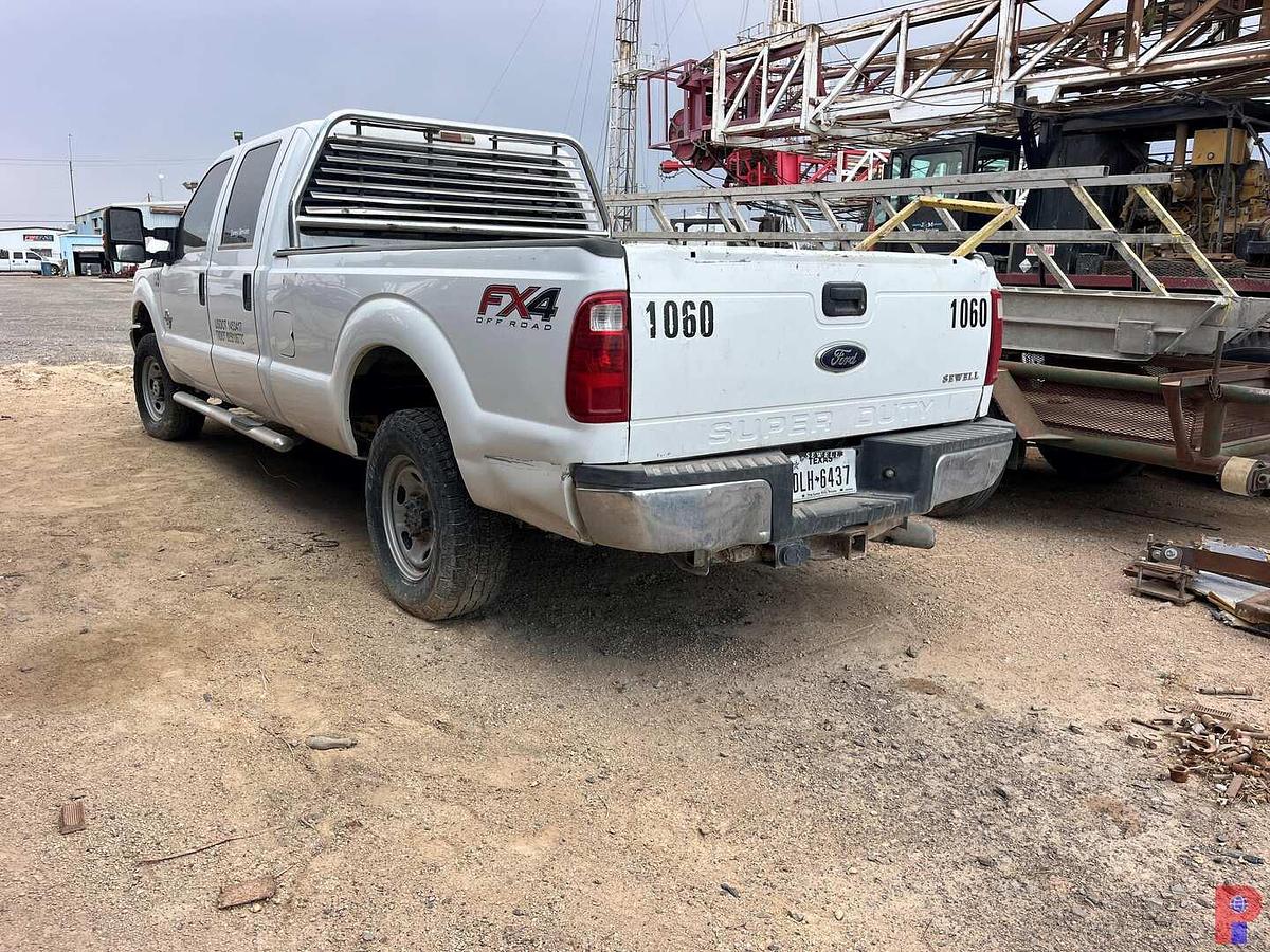 Used 2014 FORD F-250 XL CREW CAB 4X4 PICKUP (INOP)