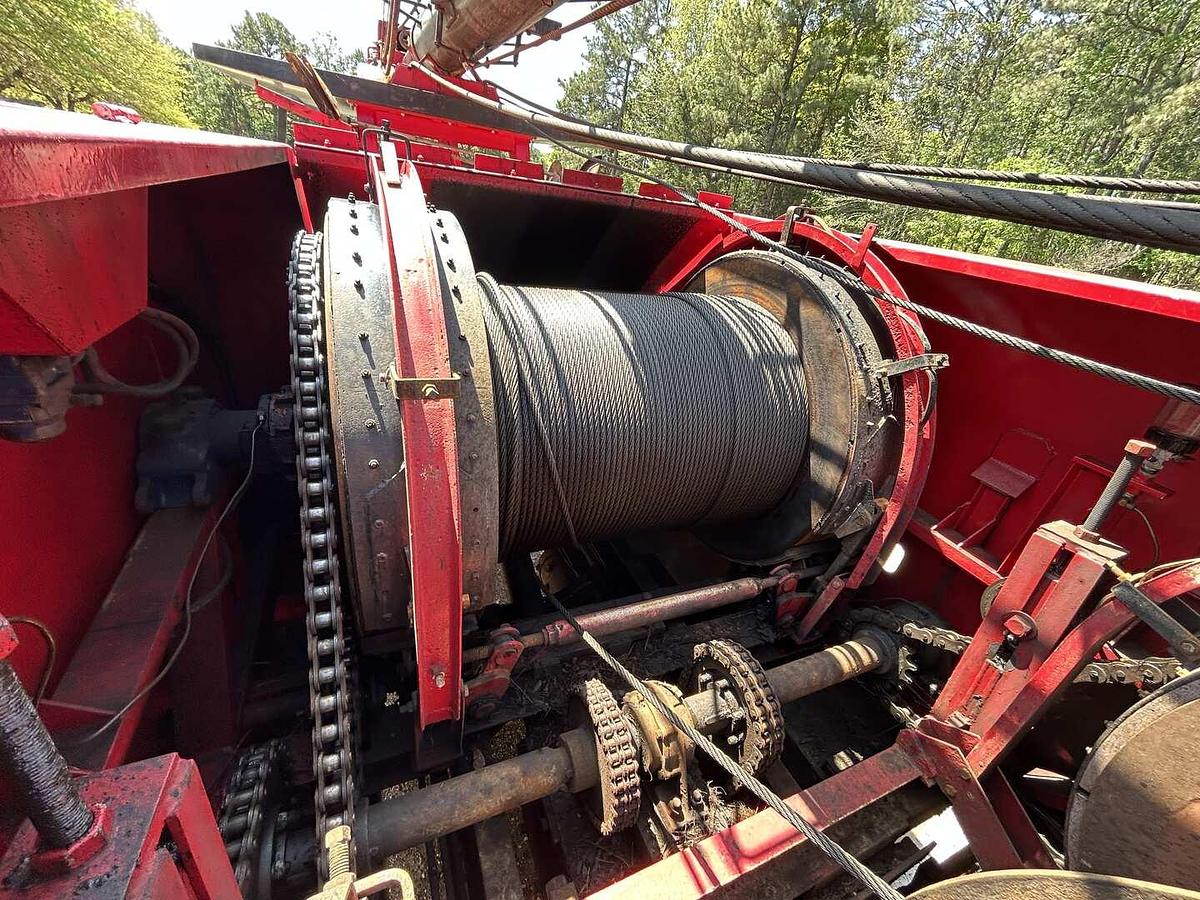 Used FRANKS 658 DD 67'-65,000 13-5/8" X 11" SINGLE POLE WELL SERVICE WORKOVER RIG