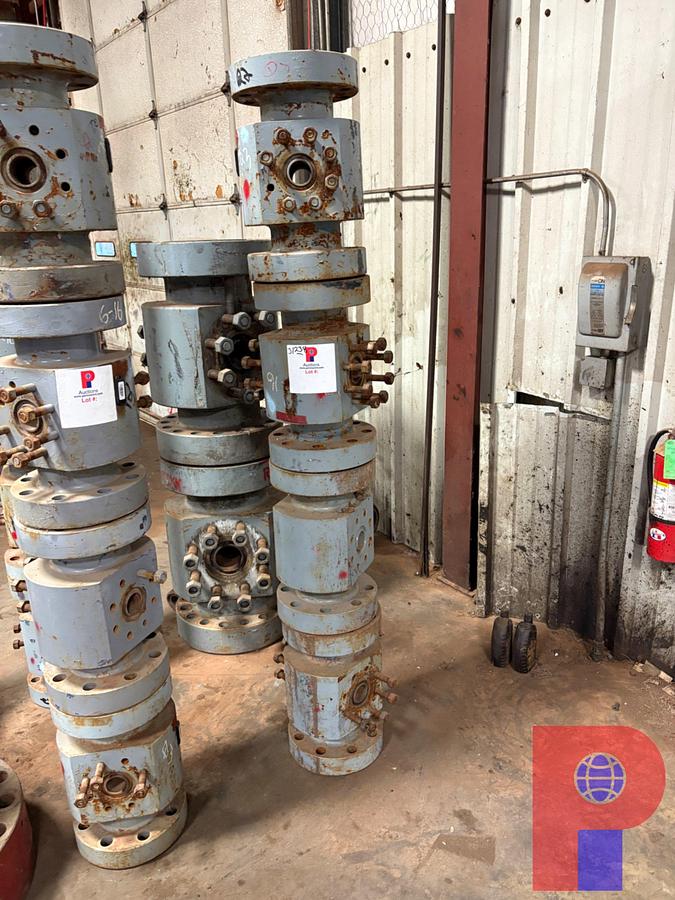 Used (4X$) 4-1/16” X 2-1/16” FLUID CROSSES