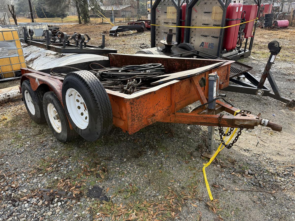 Used 2000 UT  10’ T/A BUMPER PULL UTILITY TRAILER