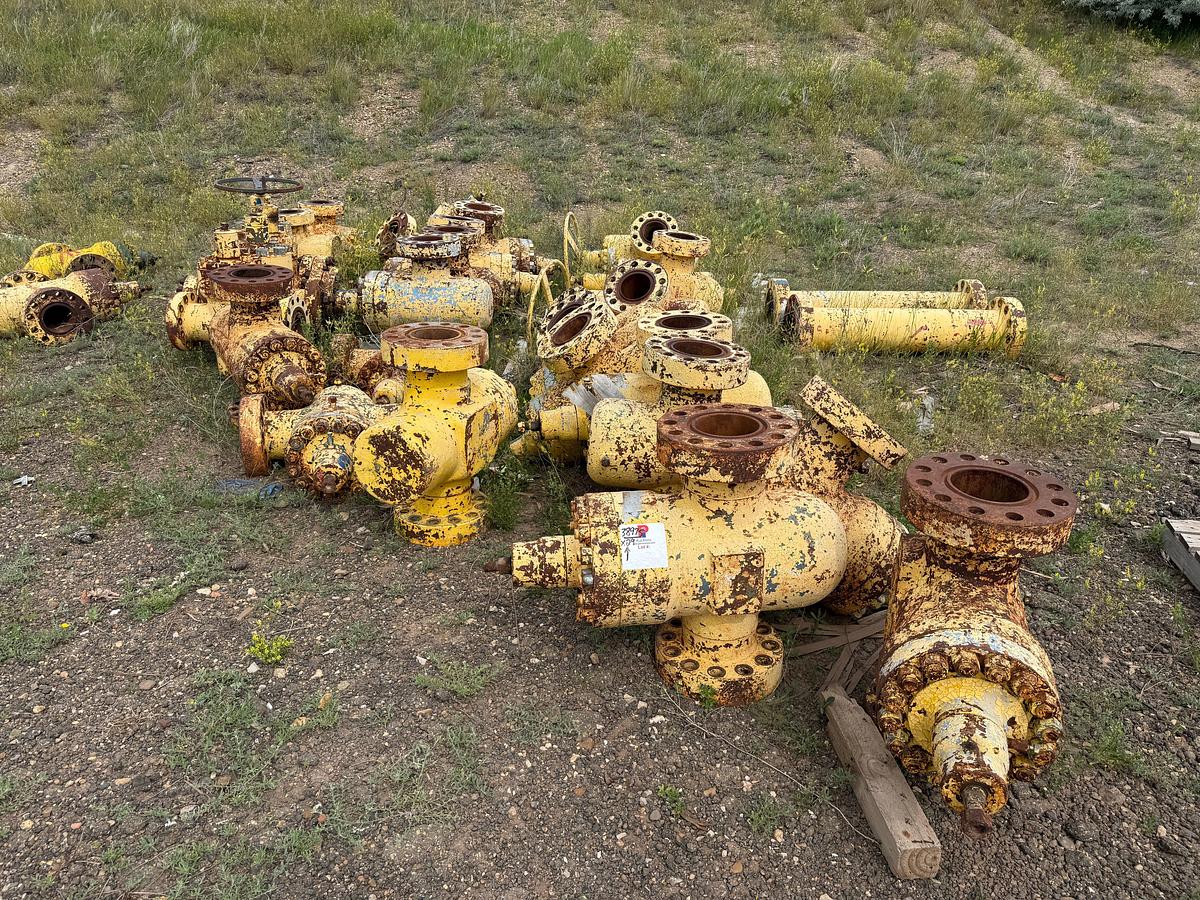 Used LOT OF (23) 7-1/16” 5M & (6) 5-1/16” 5M MANUAL GATE VALVES