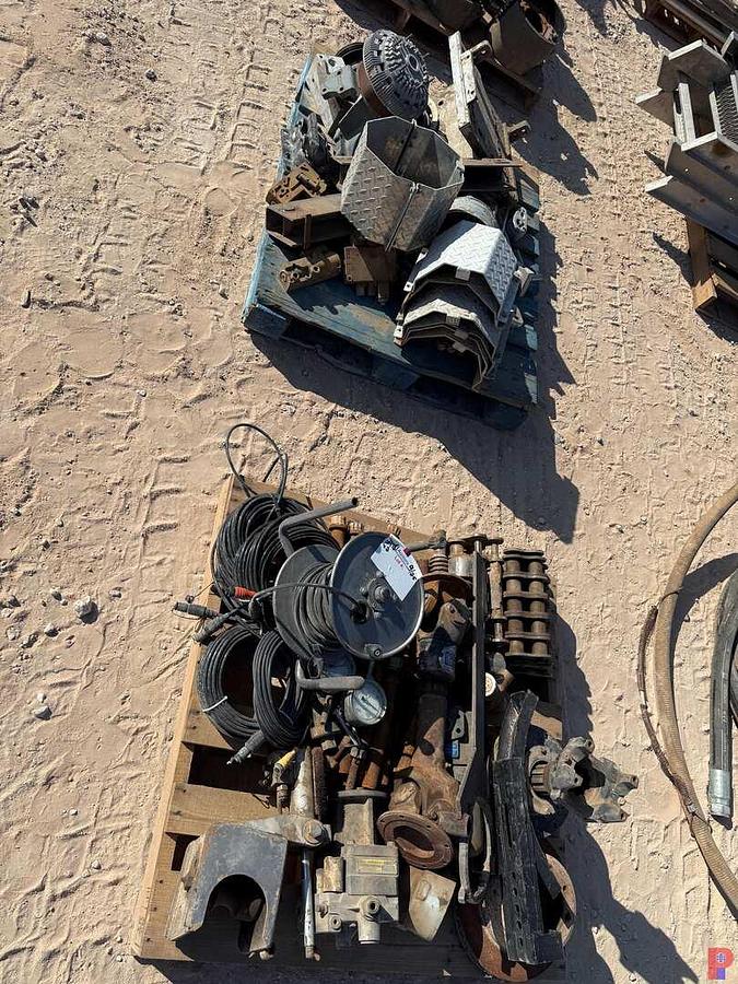 Used (2) PALLETS OF COILED TUBING INJECTOR PARTS & RELATED