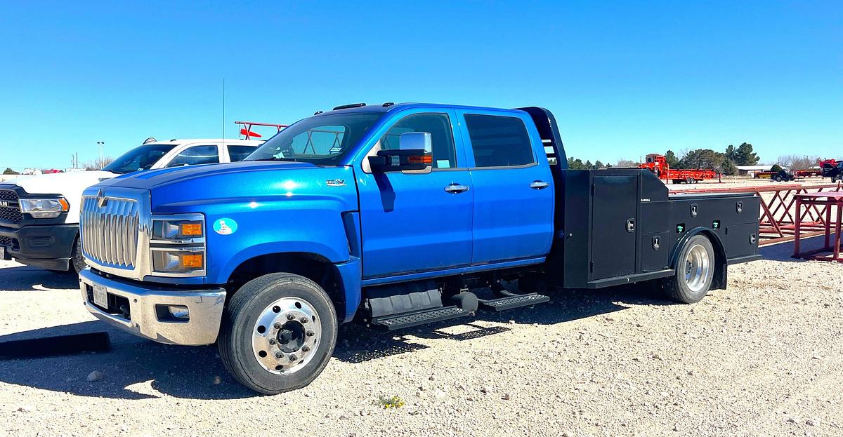 Used 2024 INTERNATIONAL CV515 CREW CAB UTILITY TRUCK