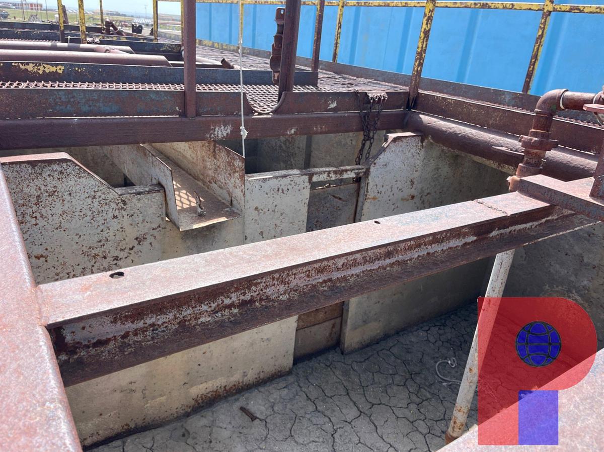 Used 60X11X9.5H (4) COMP MUD SHAKER TANK