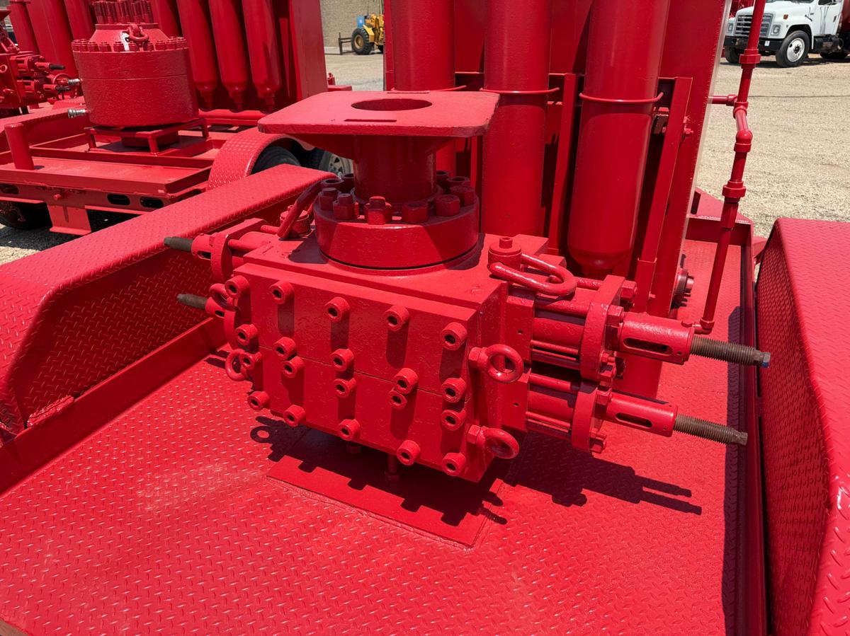 Used 3 station 3 bottle Closing Unit Trailer w/ Hyd. Dbl. BOP