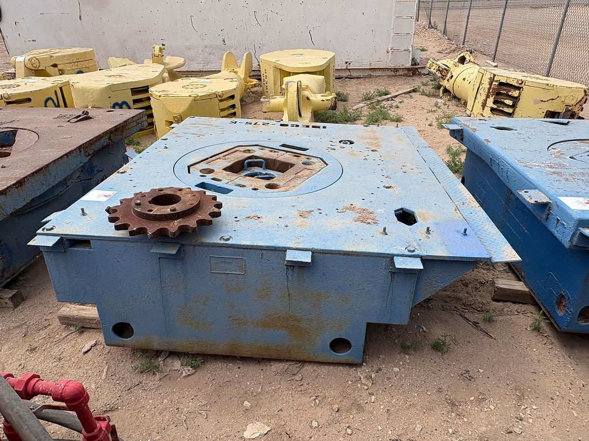 Used IDECO-275-K 27.5” rotary table W/ Varco split master bushing