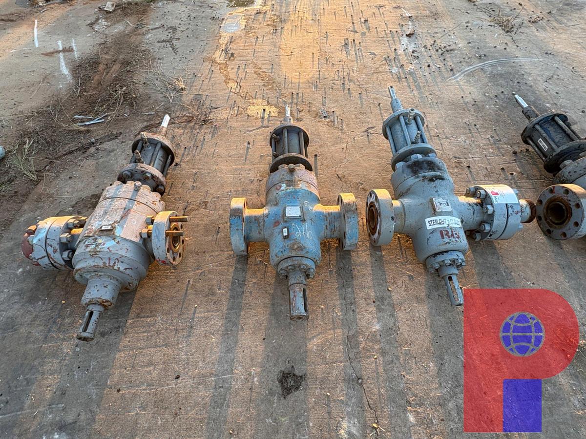 Used (3X$) 4-1/16” 10K HYDRAULIC GATE VALVES