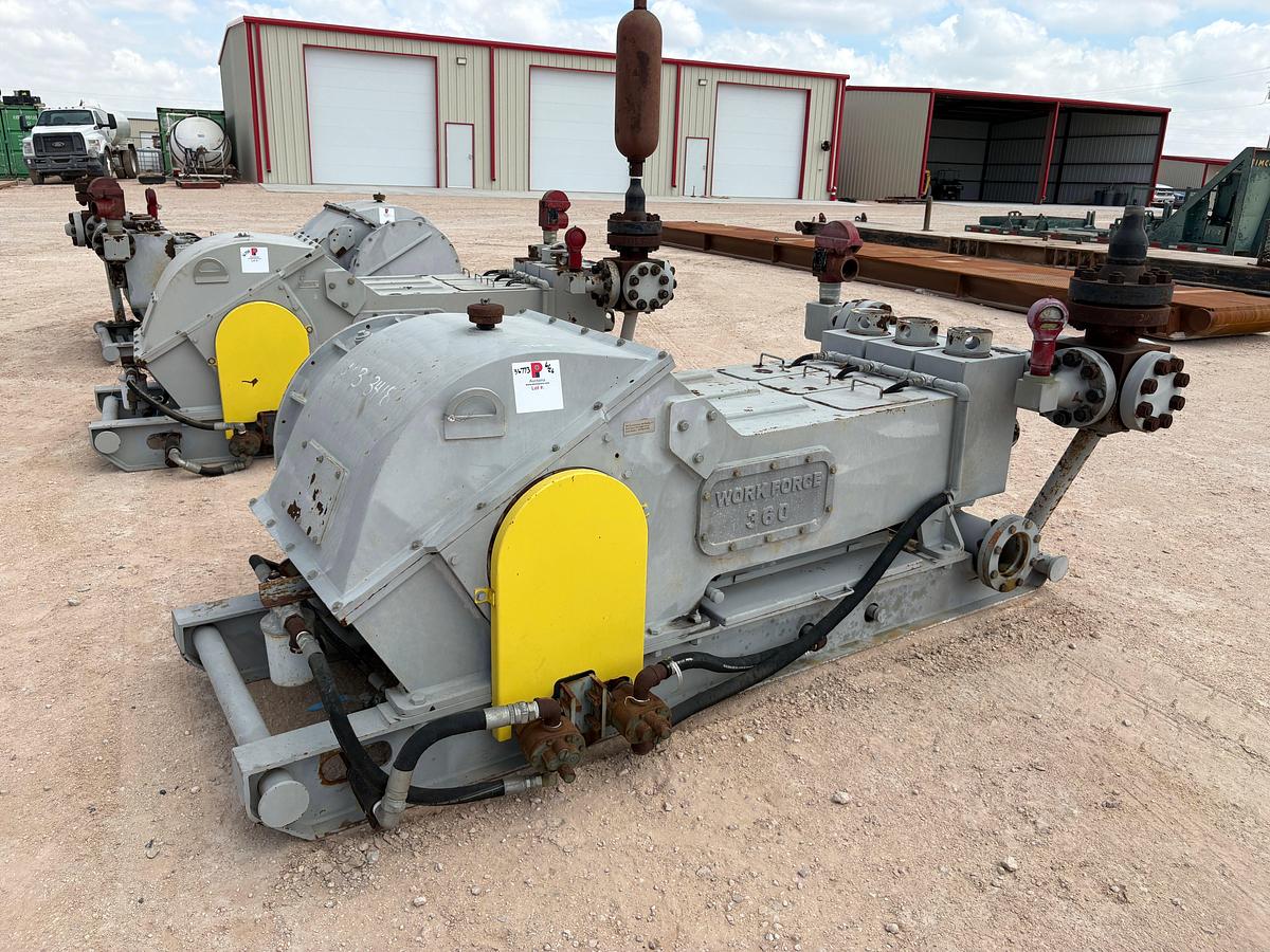 Used UNUSED DRAGON WORKFORCE 360 TRIPLEX PUMP