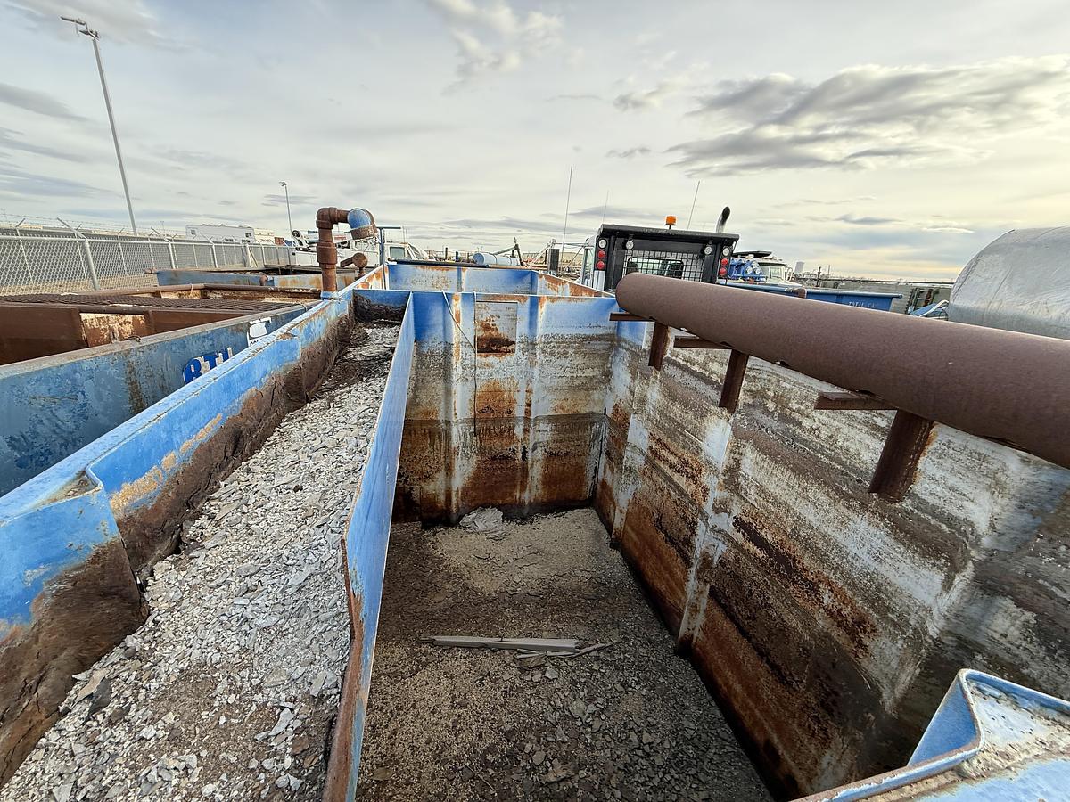 Used 18’L X 6’W X 6’H 2-COMP REVERSE PIT W/ CATWALK, GAS BUSTER, HOSE RACKS,