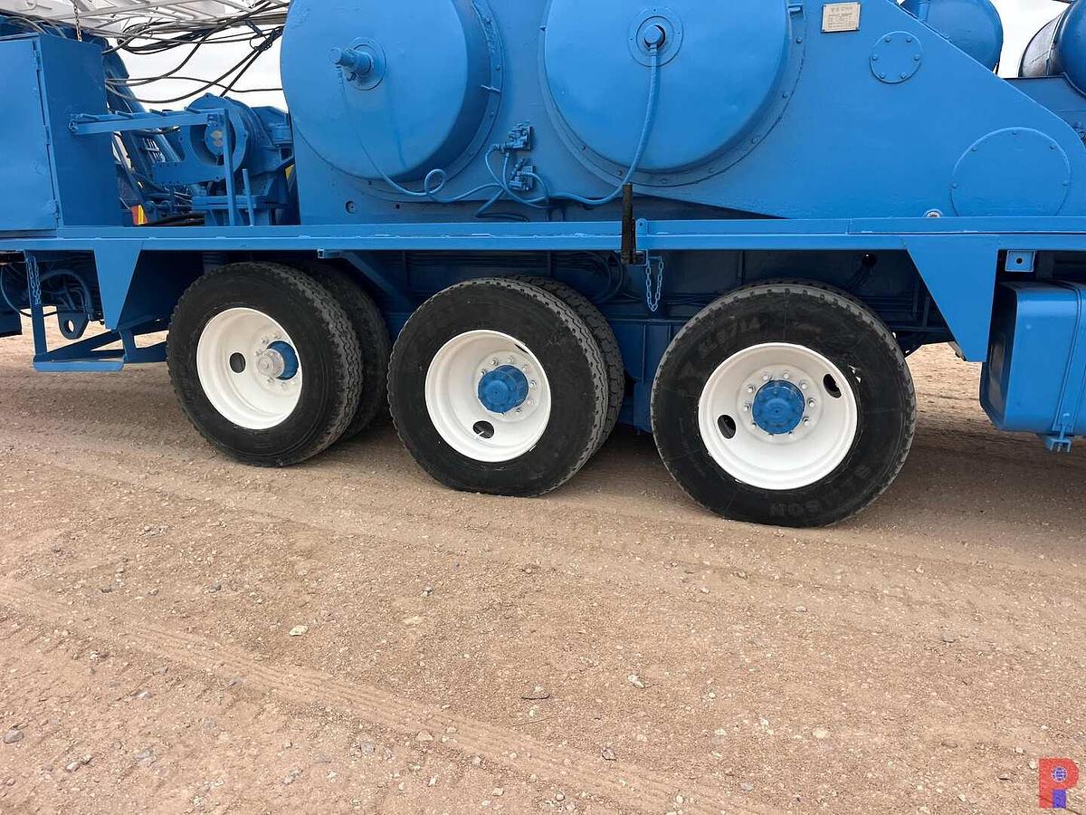 Used SJ PETROLEUM DD 104’-225K 5-AXLE WELL SERVICE WORKOVER RIG
