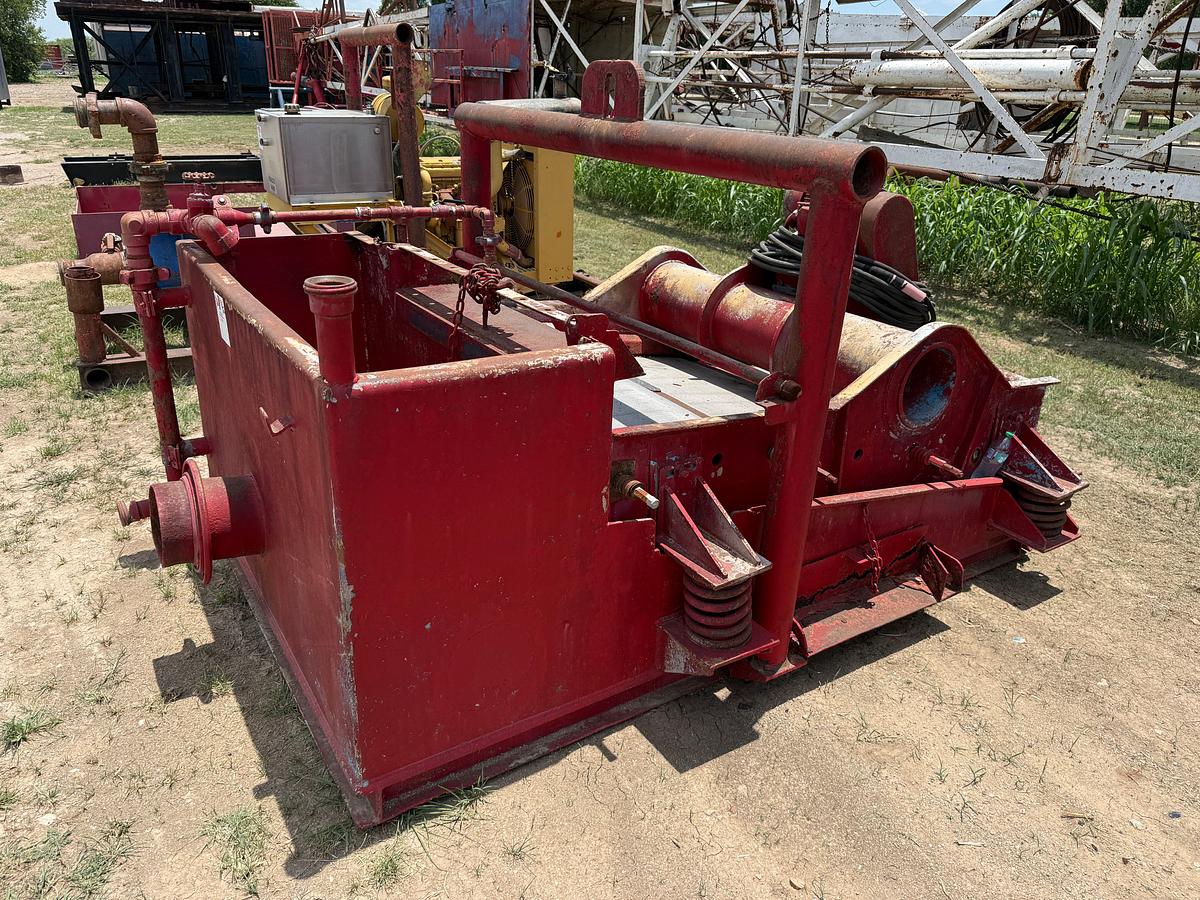 Used 8’L x 5’W SHALE SHAKER W/ 5-HP ELECTRIC MOTOR