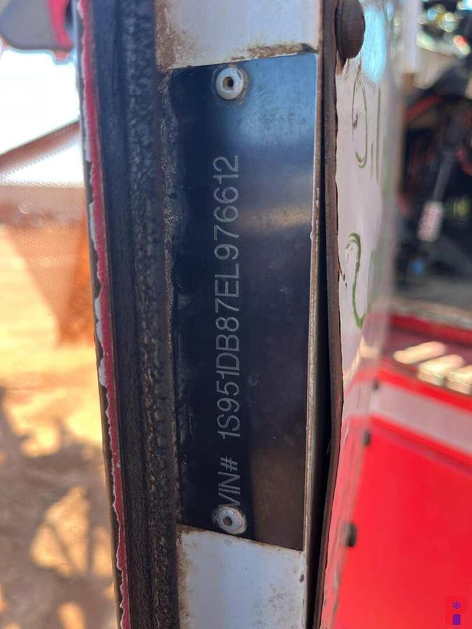 Used 2014 SERVICE KING 575 DD 104’-250K 5-AXLE WELL SERVICE WORKOVER RIG