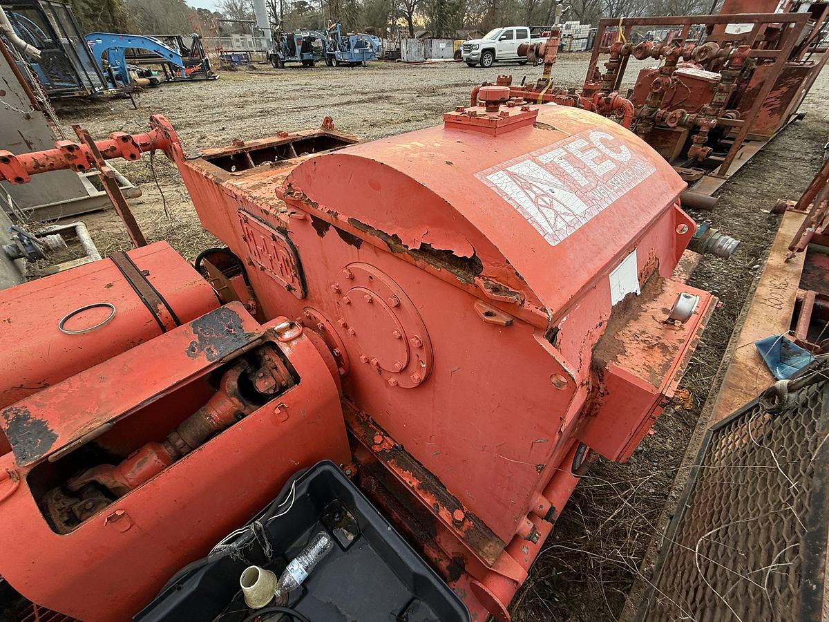 Used ELLIS WILLIAMS W-440 5K WP TRIPLEX WELL SERVICE PUMP SKIDDED P/B DETROIT SERIES 60 (INCOMPLETE)