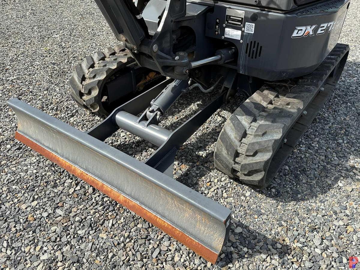Used (NEW) DEVELON DX27Z-7 COMPACT MINI EXCAVATOR