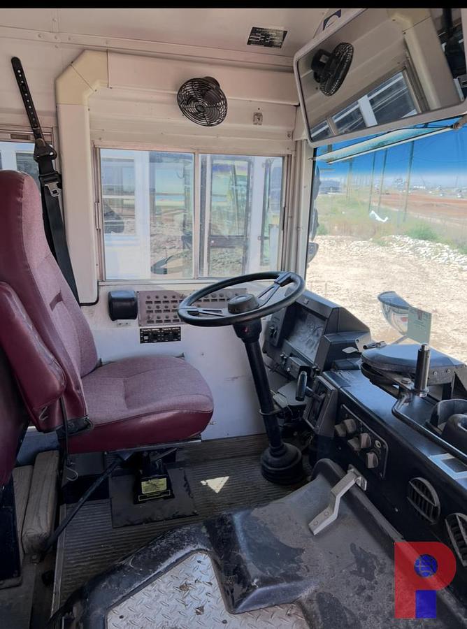 Used 2000 BLUE BIRD TC2000 BUS