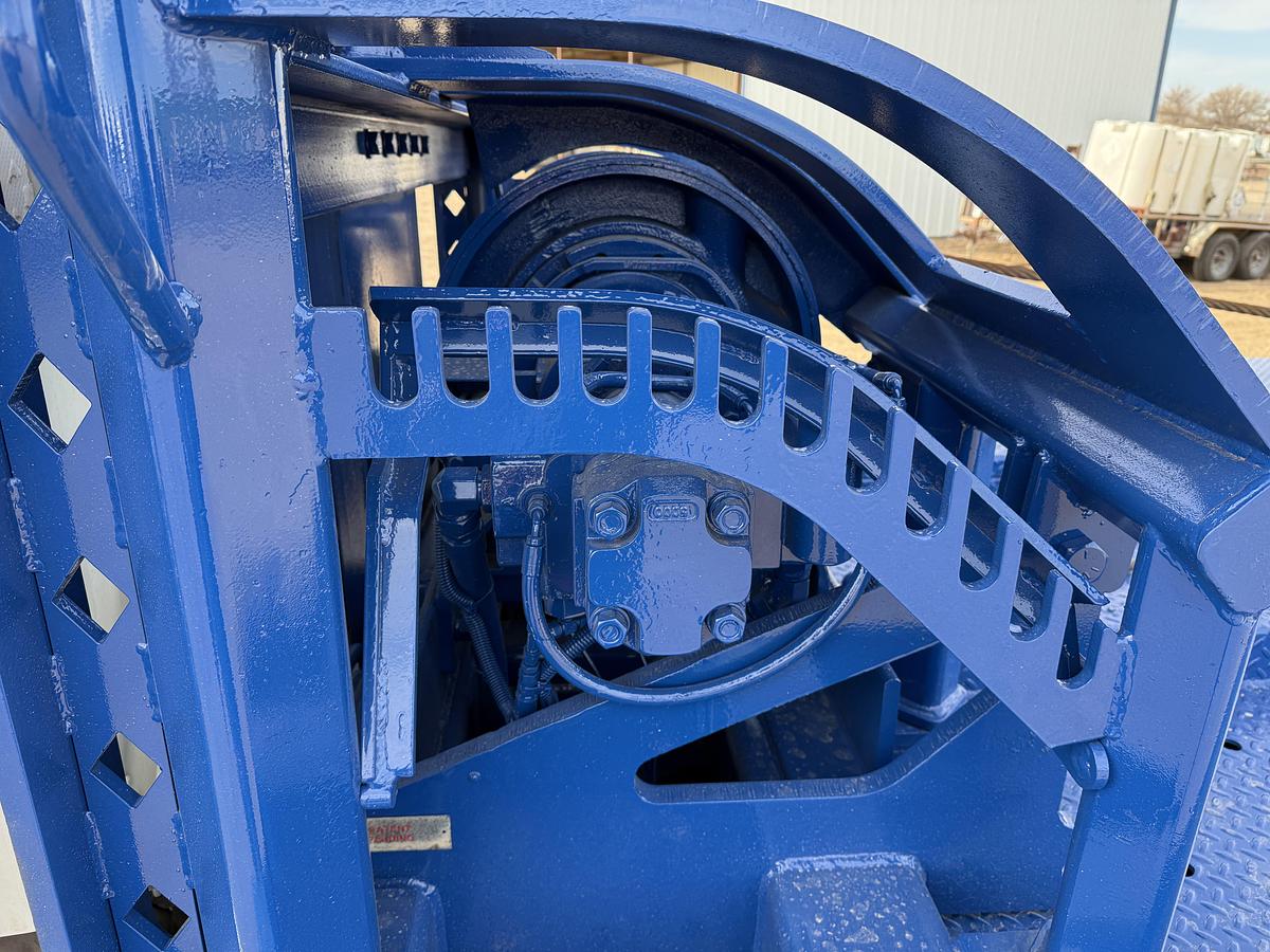 Used 2008 KENWORTH T800 T/A 60K HYD. SLICK BACK WINCH TRUCK