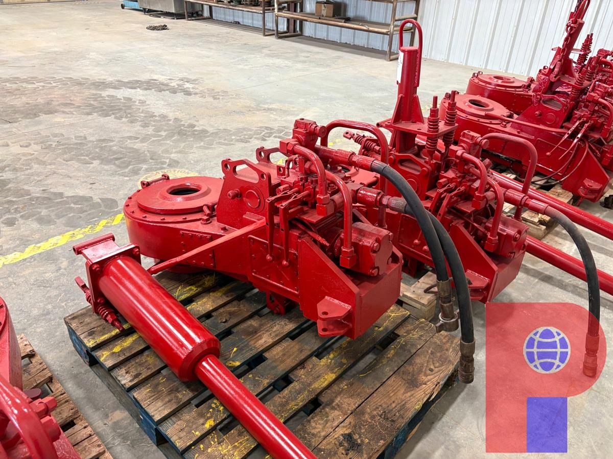 Used MODEL 58-93R HYDRAULIC TUBING TONG W/ 6’ HYD. LIFT CYLINDER