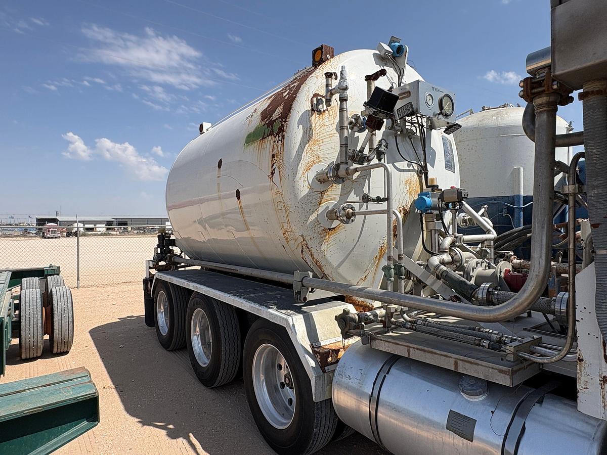 Used 2005 LORNE’S 3-AXLE CS&P QUINTAPLEX NITROGEN PUMP TRAILER