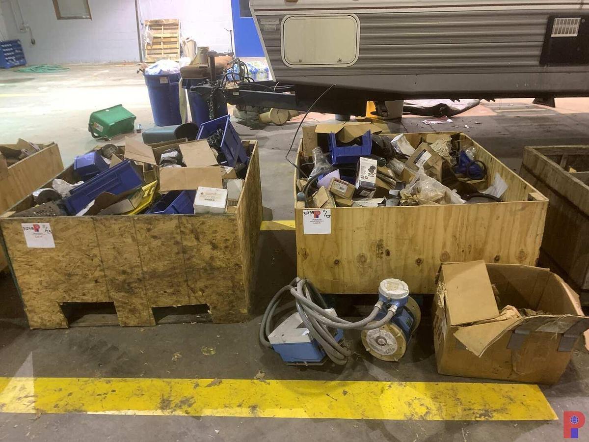Used (2) CRATES W/ OILFIELD PUMP AND HYDRAULIC SUPPLIES