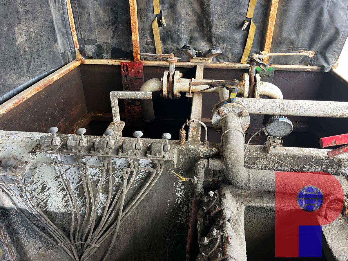 Used HT-400 TRL. MOUNTED CEMENTER