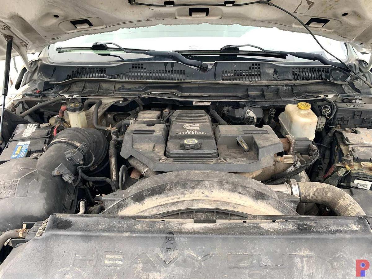 Used 2014 RAM 4500 4X4 SINGLE CAB SERVICE TRUCK (RUNS-INOP)