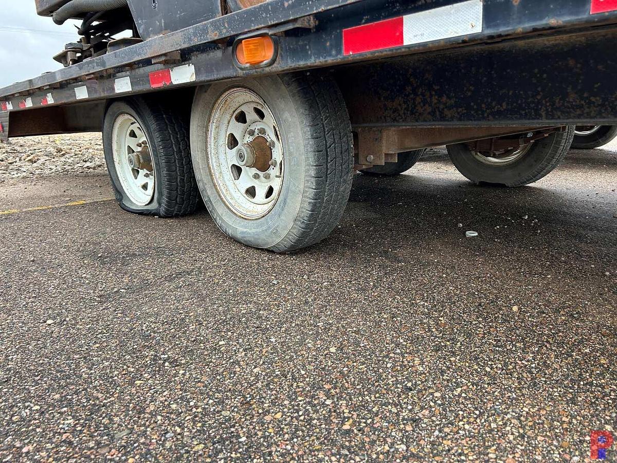 Used 2005 PJ TRAILERS 20’ T/A FLATBED PINTLE HITCH TRAILER