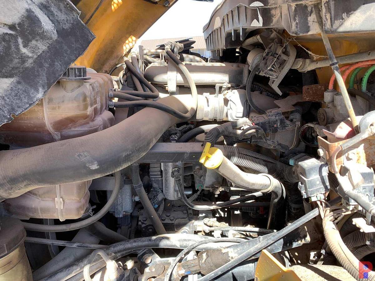 Used 2011 INTERNATIONAL DURASTAR 4300 COMMANDER C4045 DIGGER TRUCK