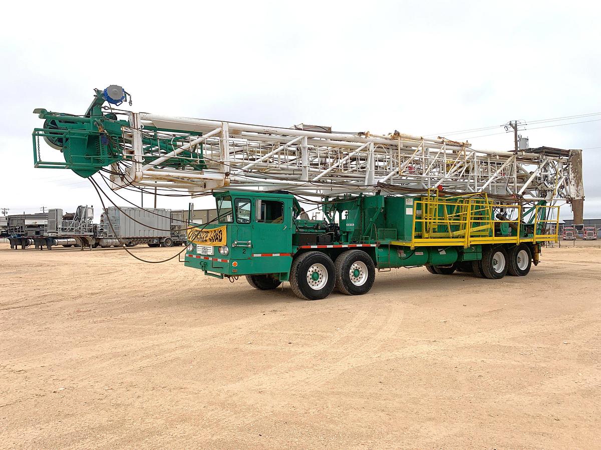 Used FRANKS 4-AXLE DOUBLE DRUM DRWKS WELL SERVICE RIG