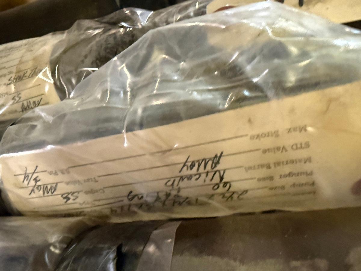 Used 2-1/2” x 1-3/4” x 16 x 1 x 3, 60 PA RING, NIC BBL, SS TRIM ROD, DOWNHOLE PUMP W/ SPIRAL GUIDE