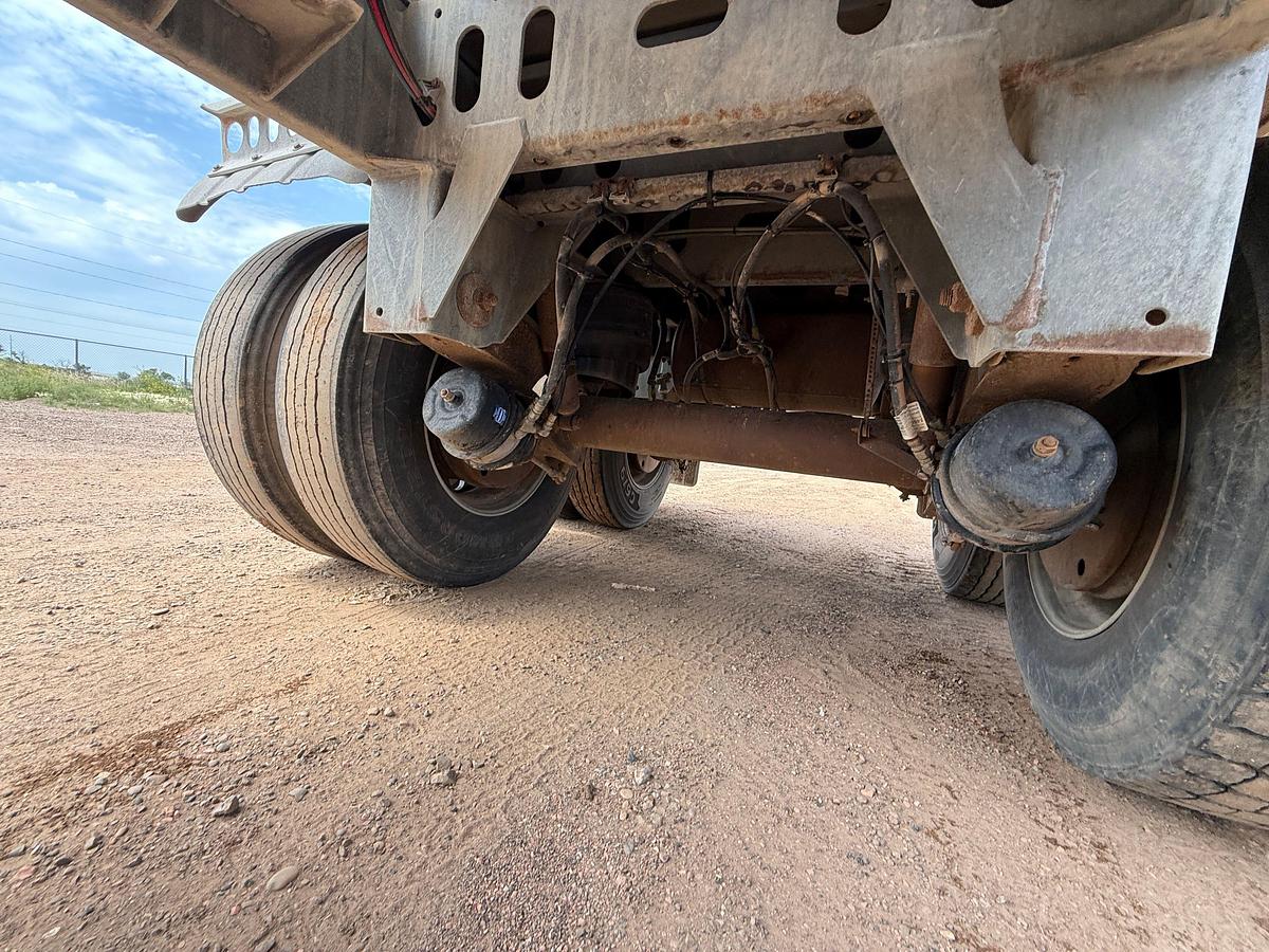 Used 2014 STEPHENS 6,800 GALLON DOT-407 4-AXLE PUP TRAILER