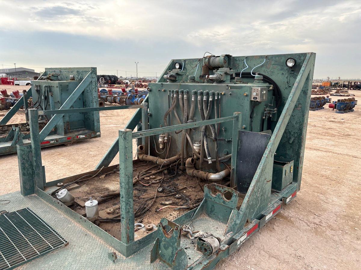 Used 22’ x 102” ROLLL-OFF CASING HPU FLATBED SKID