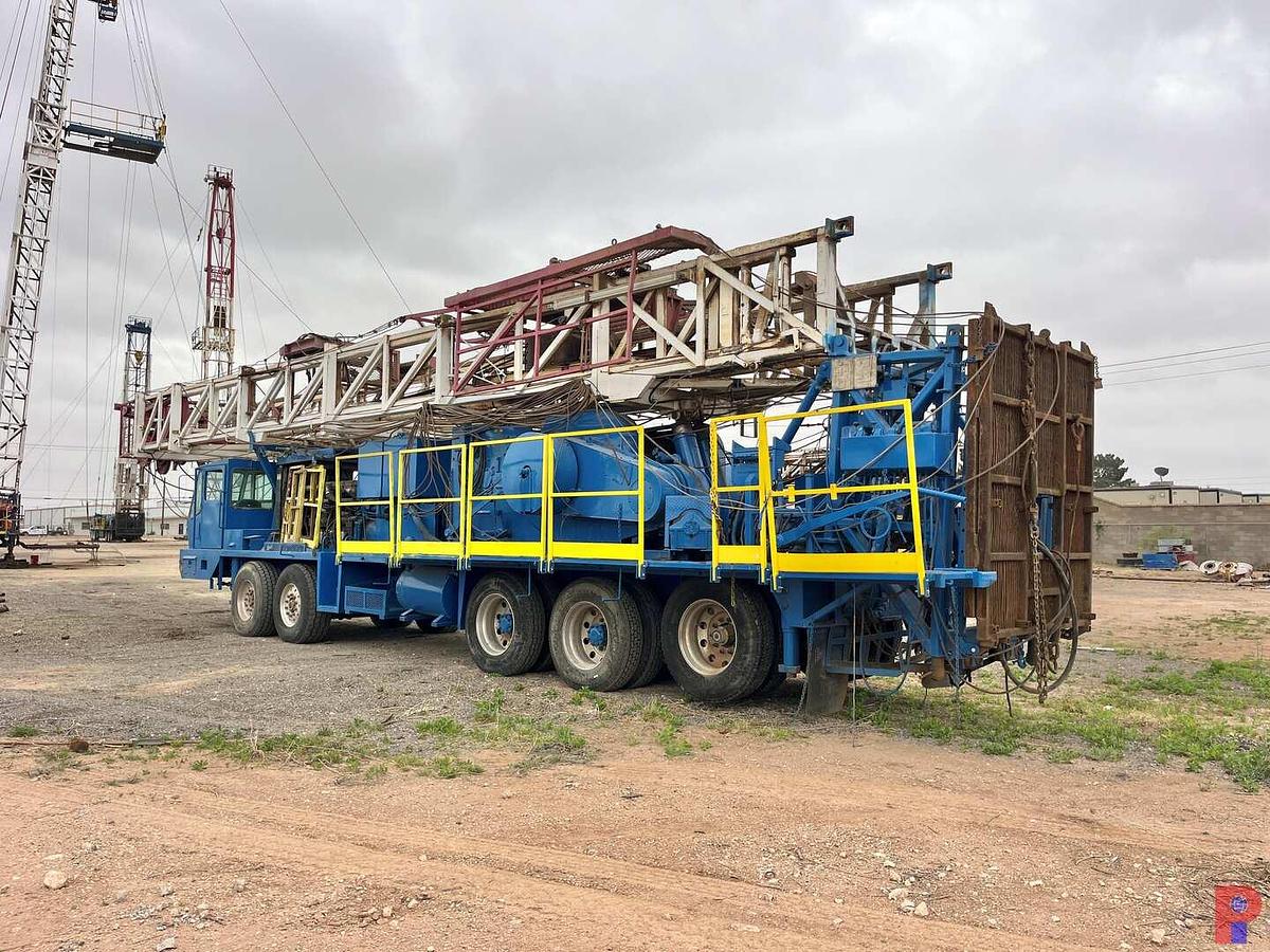 Used 2013 EAGLE 600 DD 104’-300K 5-AXLE WELL SERVICE WORKOVER RIG