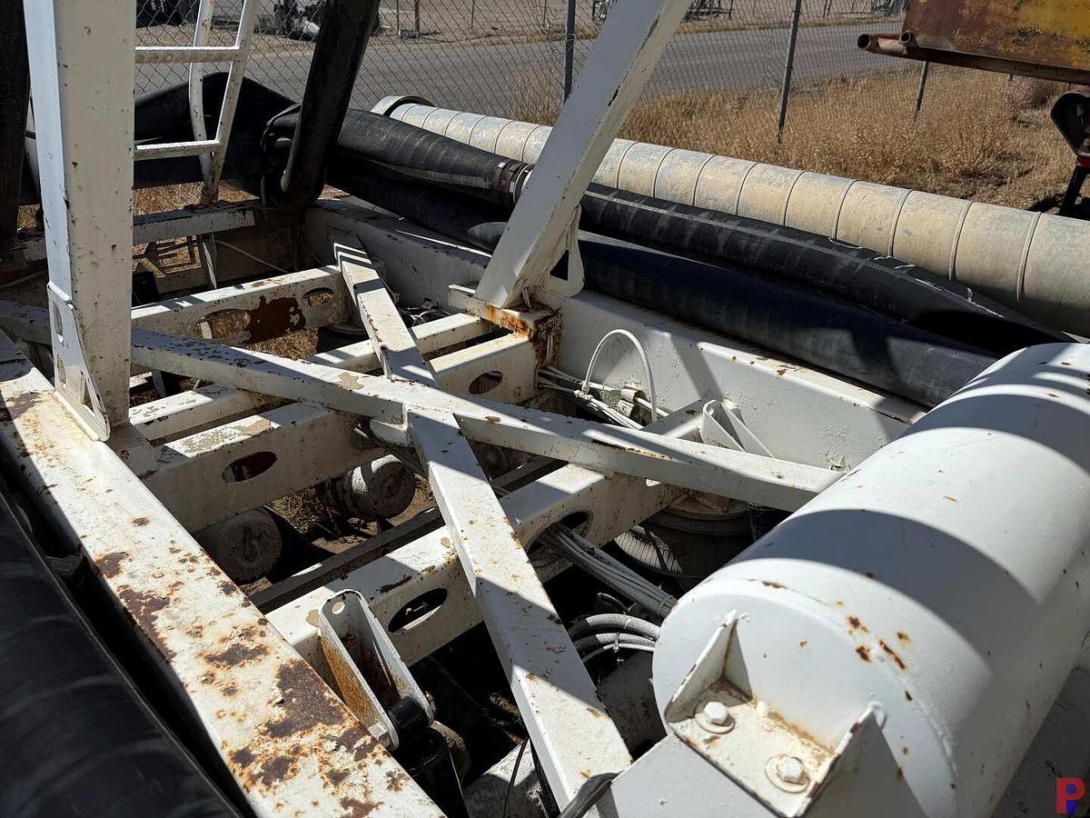 Used 2015 EXA INDUSTRIAL T/A STEEL PNEUMATIC TRAILER