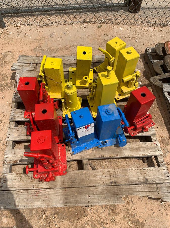 Used Pallets of Oil Saver Pumps