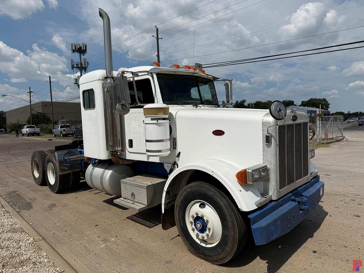Used 2007 PETERBILT 378 T/A 36” SLEEPER TRUCK