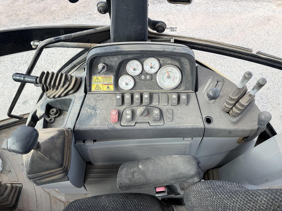 Used 2007 CATERPILLAR 420E BACKHOE LOADER