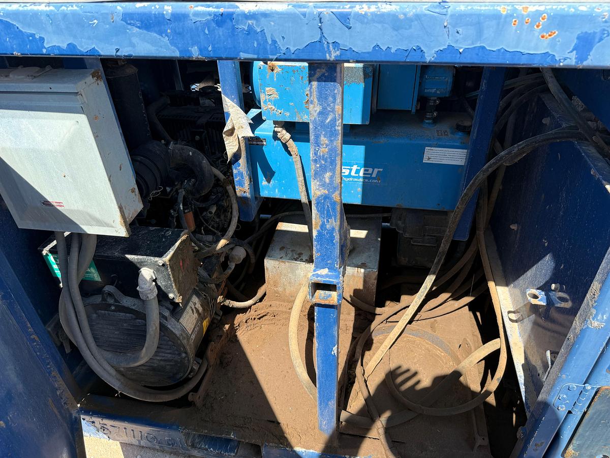 Used SELF CONTAINED 20K WP GREASE INJECTION UNIT COMBO P/B 8.4-KW ISUZU DIESEL GENERATOR